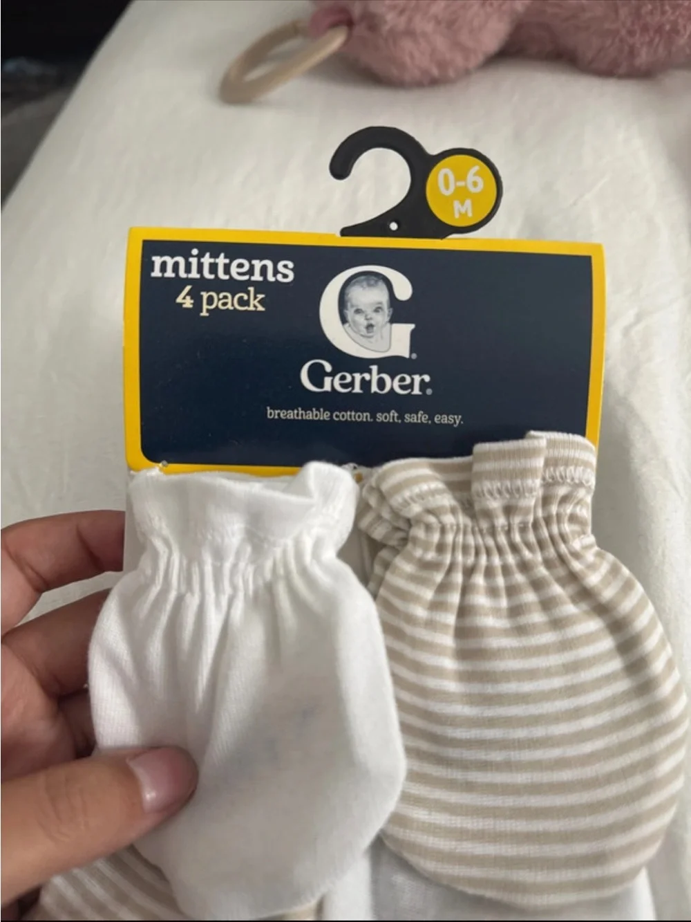 Gerber Baby Mittens 4-Pack - White & Beige Stripes